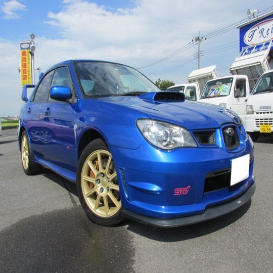 スバル　インプレッサ　WRX　STI　