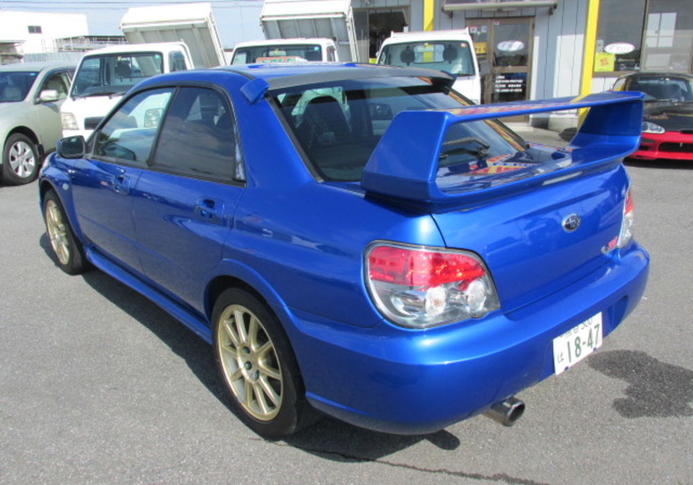 スバルの中古車 インプレッサwrx Sti マニュアル Bbsアルミ付き H17 2005 年 スバル カプチーノ等中古車 の販売買取実績豊富なレイズで取り扱う車のギャラリー