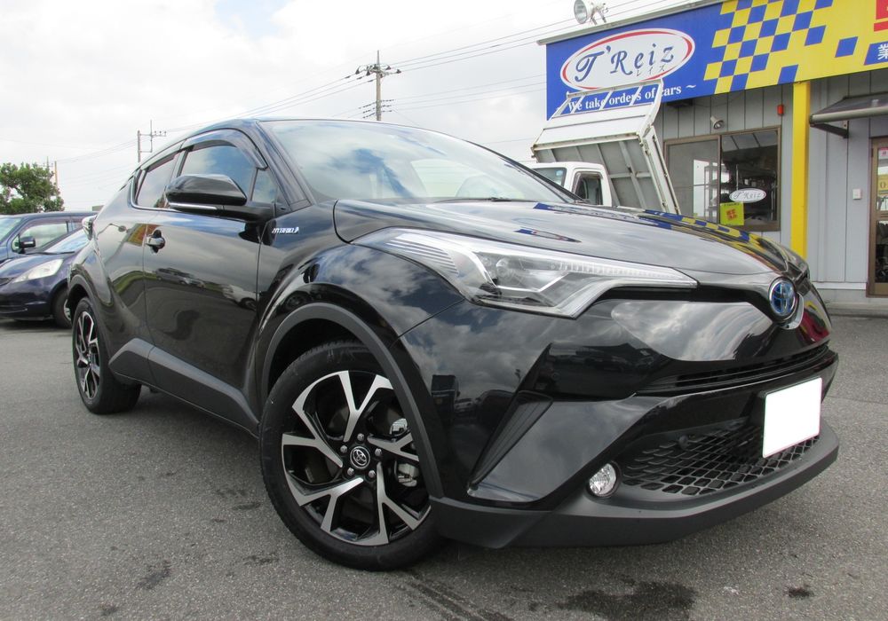 トヨタの中古車 C Hr ハイブリッドg コンパクトsuvの売れ筋chr H30 18 年 トヨタ カプチーノ等中古 車の販売買取実績豊富なレイズで取り扱う車のギャラリー