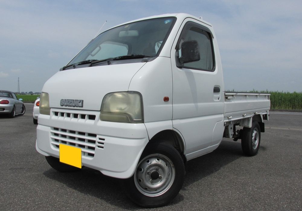 エアコン付きで快適です！スズキ キャリイ KU 4WD ホワイト H2(1990)年