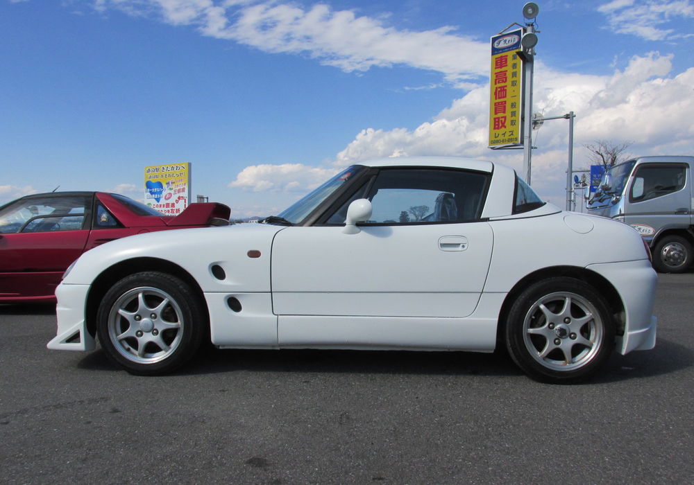 珍しいボディカラーでカッコイイ！スズキ カプチーノ フル