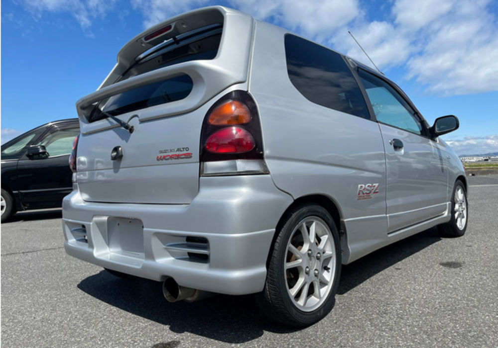 新入荷！スズキ アルトワークス RS/Z 内外装ともに状態良好です | 中古 