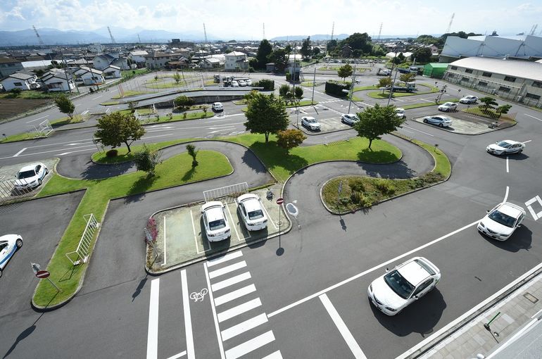 運転免許の限定解除 解除方法とメリットとは・・